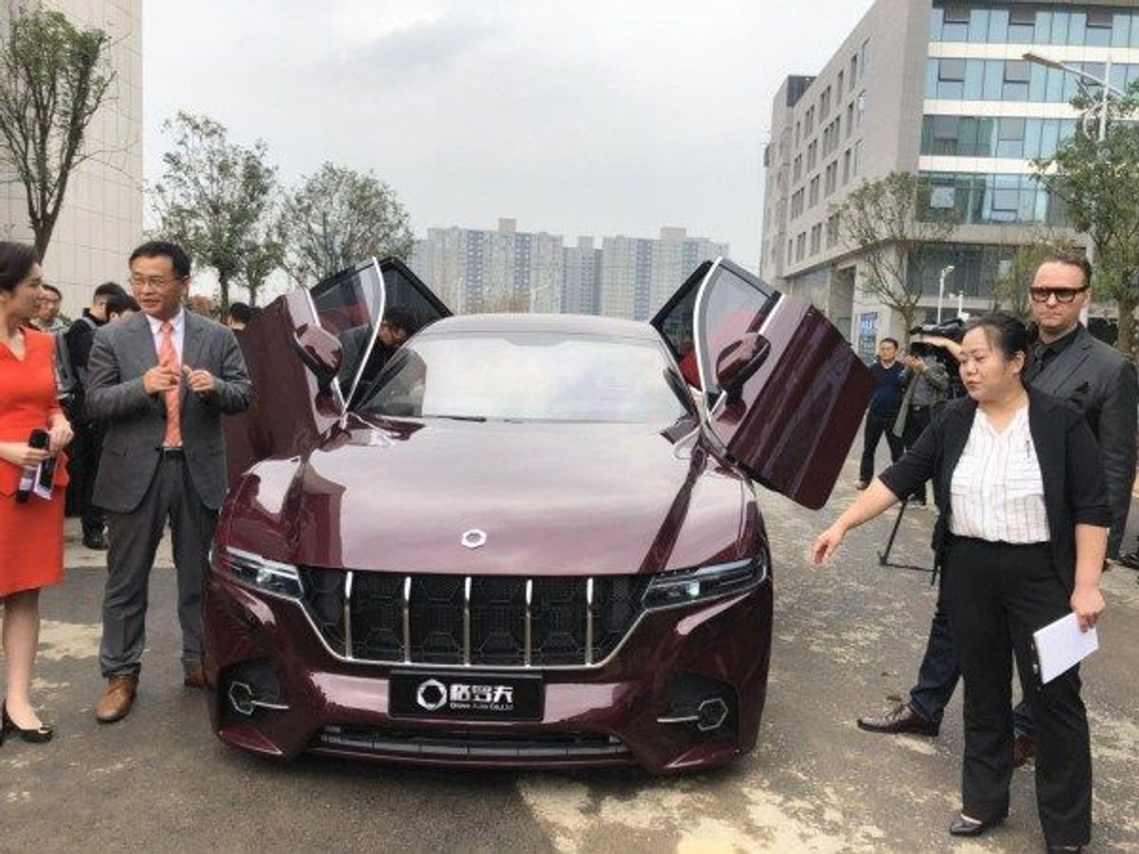 Китайский автомобиль на  водородном топливе Grove получил запас хода 1000 км 