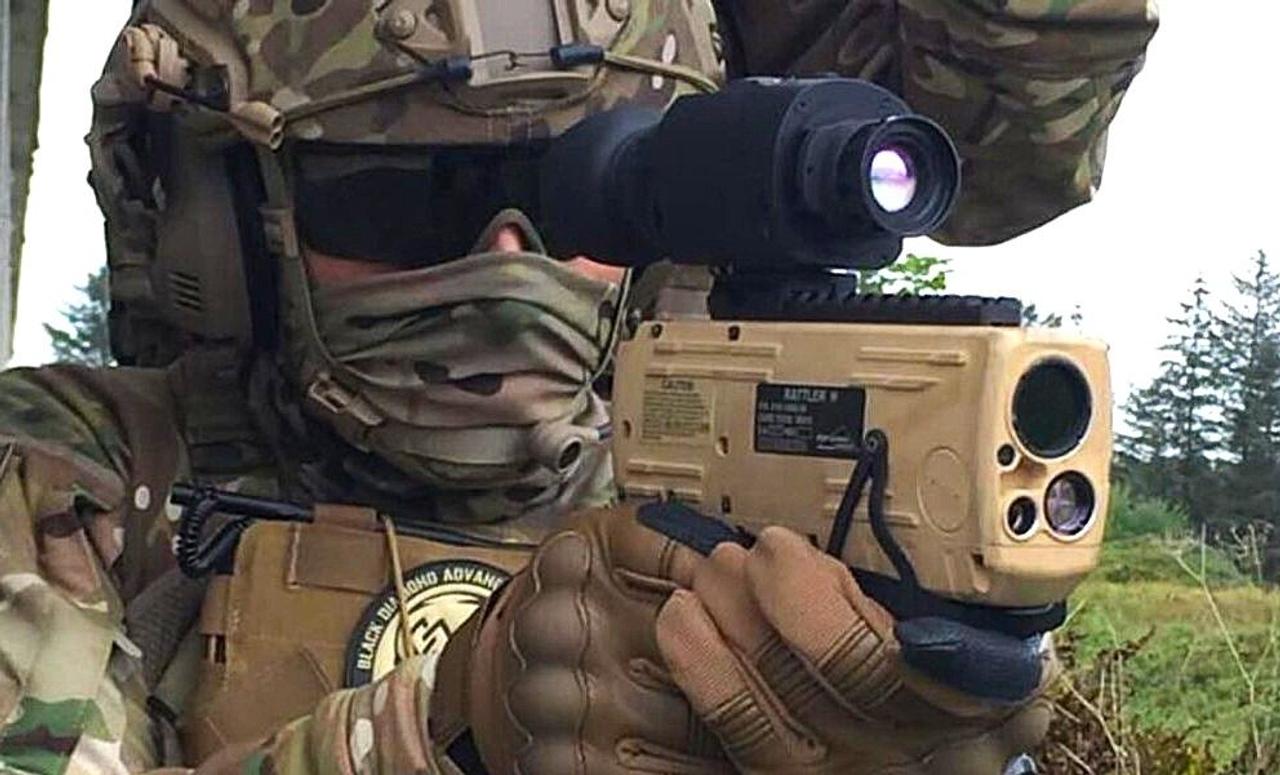 Elbit Systems представила лазерные целеуказатели для наземных и воздушных платформ, они повышают точность высокоточного оружия