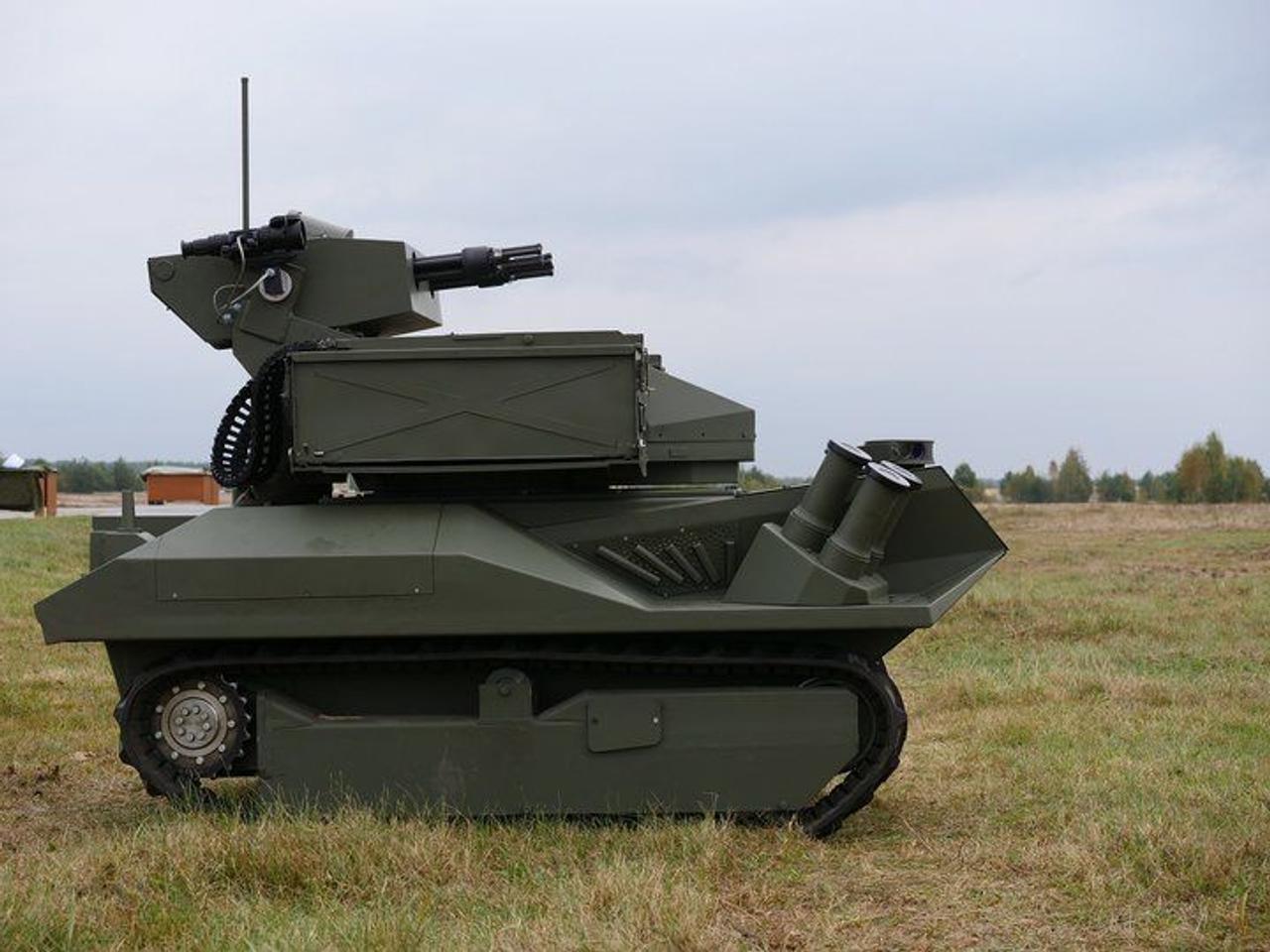 В Беларуси разработали боевой беспилотный транспортный комплекс «Берсерк»