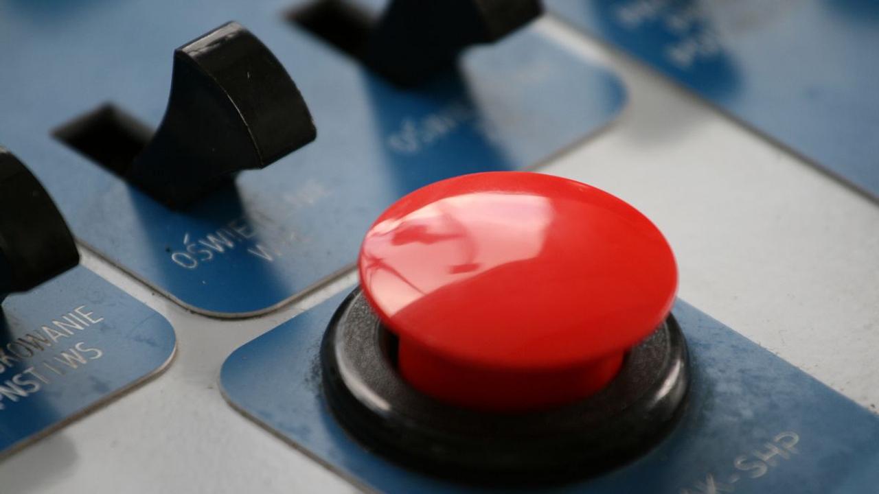 Что такое «ядерный чемоданчик» и сможет ли путин «нажать на красную кнопку»? 