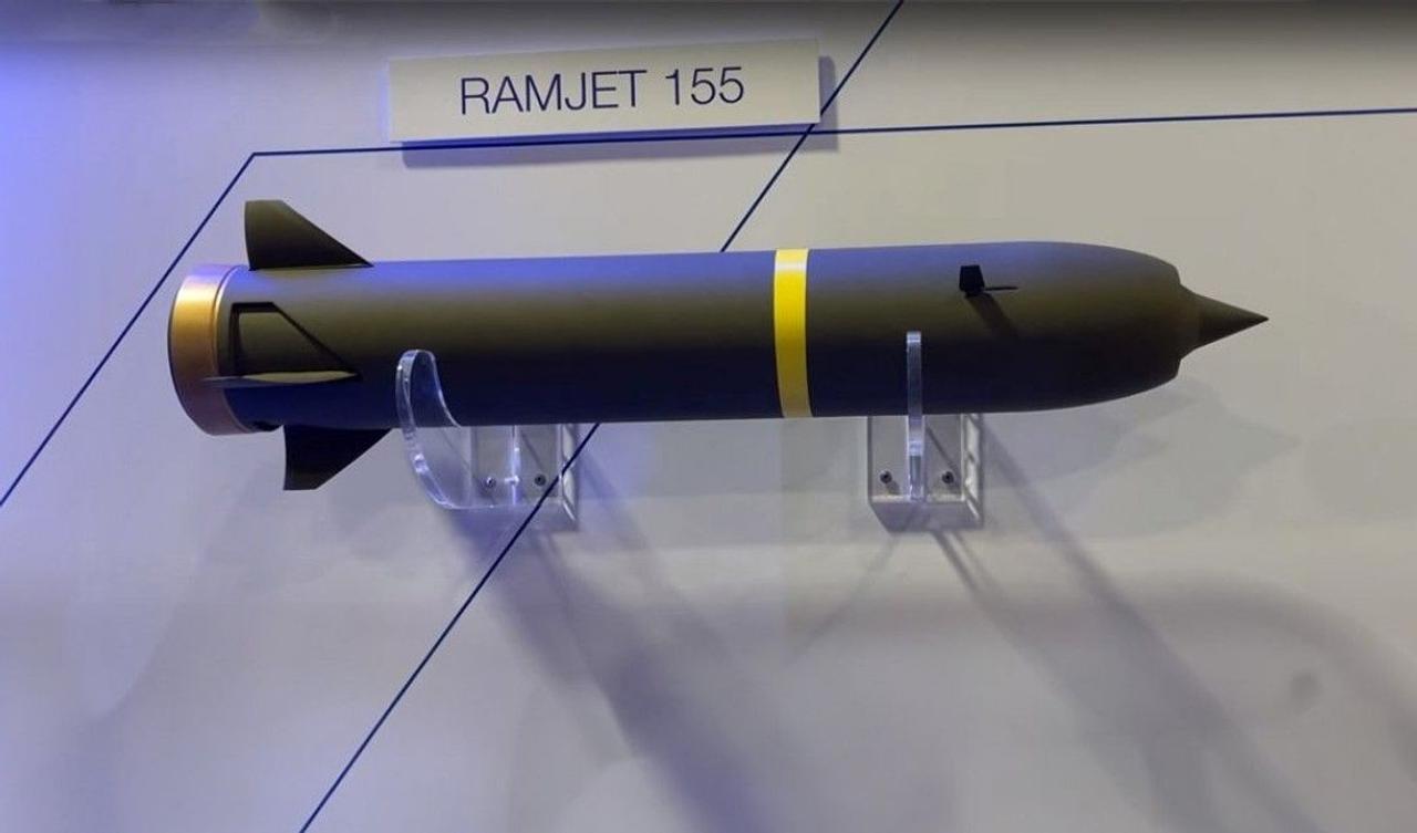 Boeing и Nammo создают управляемый артиллерийский реактивный снаряд Ramjet 155 с дальностью 150 км 