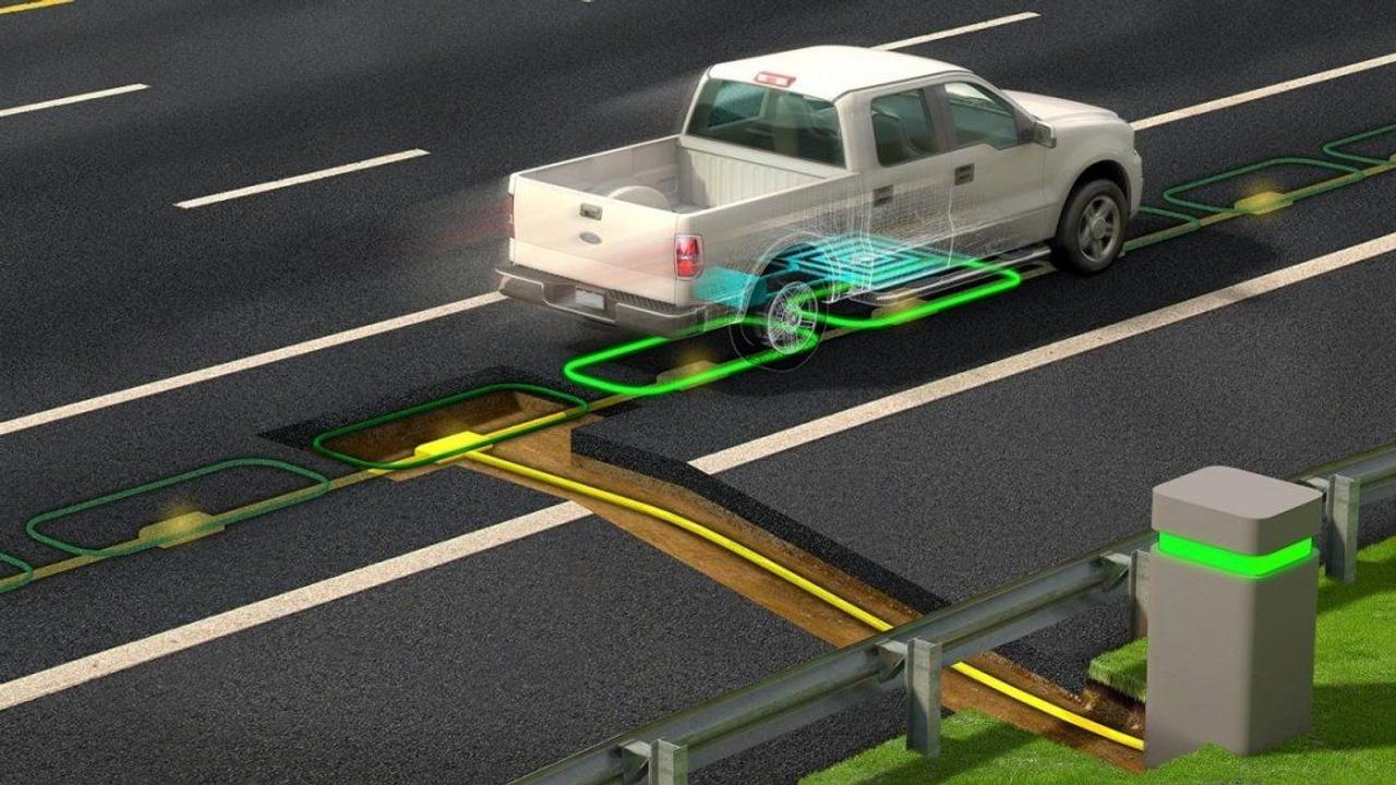 Индуктивная зарядка на дороге обеспечит неограниченный запас хода электромобилям