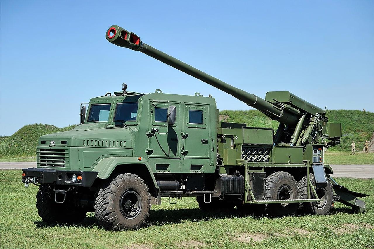В Украине начали серийное производство 155-мм САУ «Богдана», дальность поражения 42 км