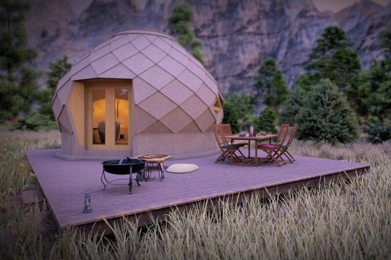 Для жителей Калифорнии, страдающих от пожаров, архитекторы разработали купольный дом Zome, он выдерживает температуру 1204 ºC