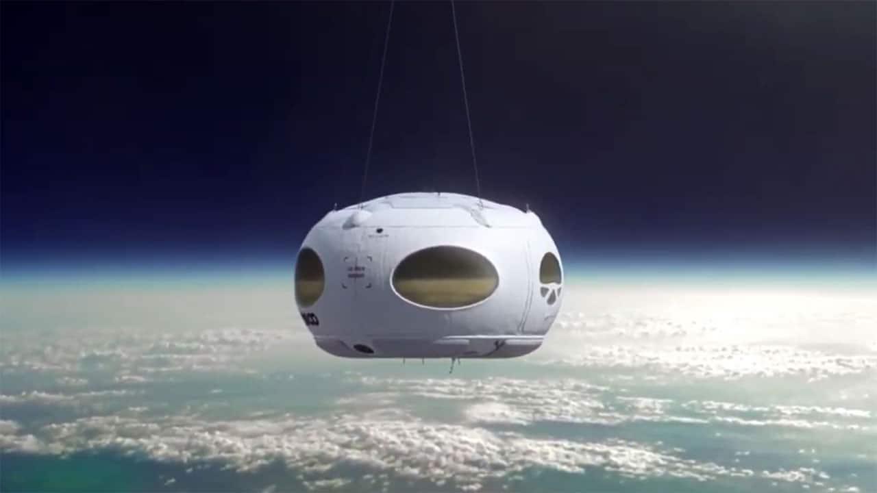 Компания Zero 2 Infinity предлагает отправлять туристов в космос на гелиевых шарах