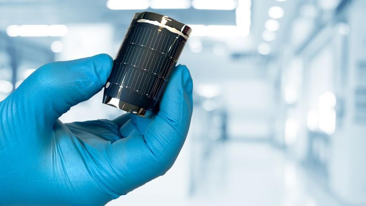 Швейцарские ученые достигли эффективности 21,4% гибкого солнечного элемента CIGS