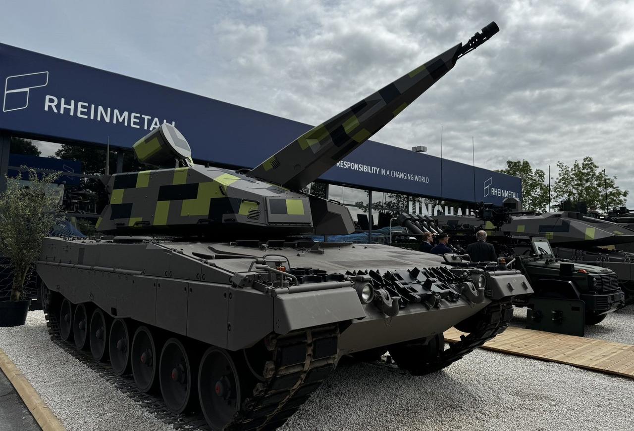 Rheinmetall установит зенитный модуль Skyranger на танки leopard для применения в Украине