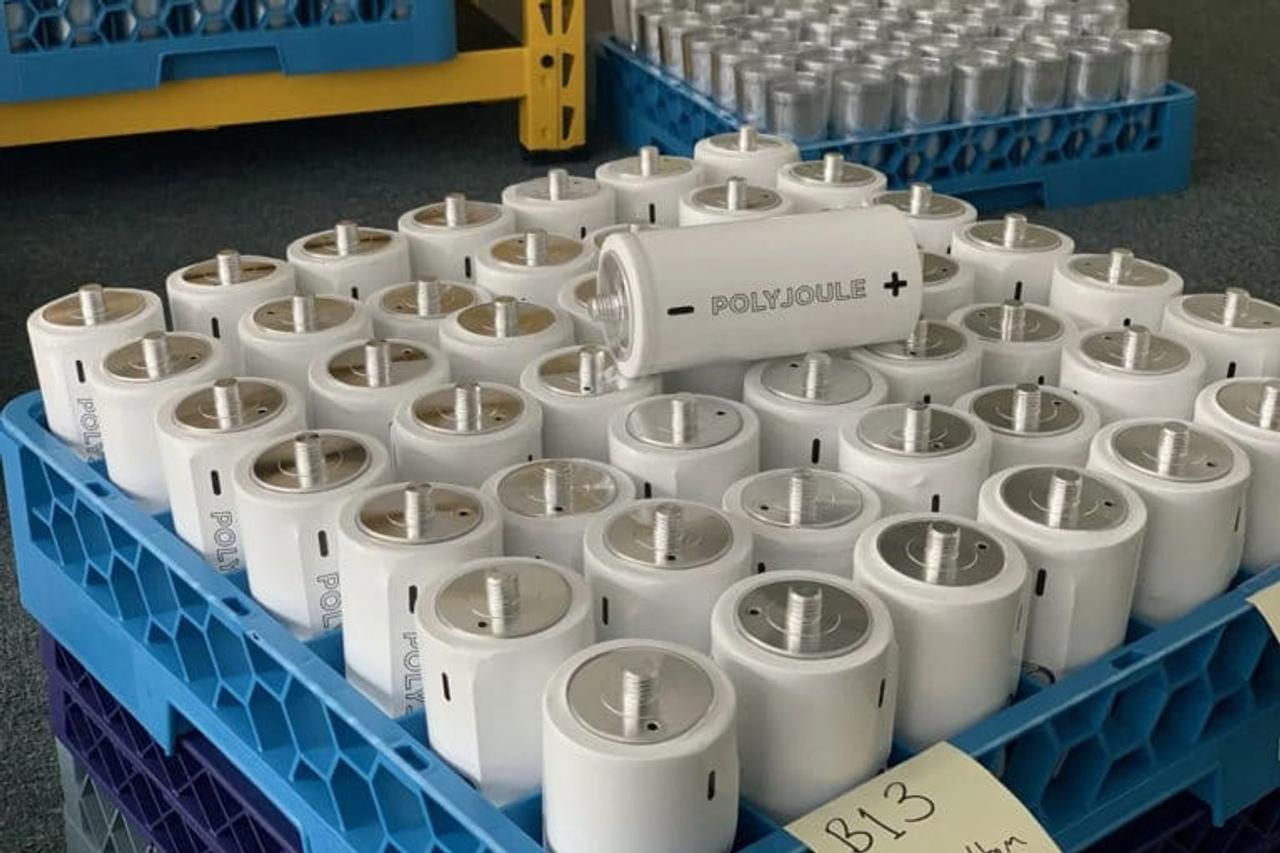 PolyJoule представил сверхбезопасный полимерный аккумулятор для стационарного хранения энергии