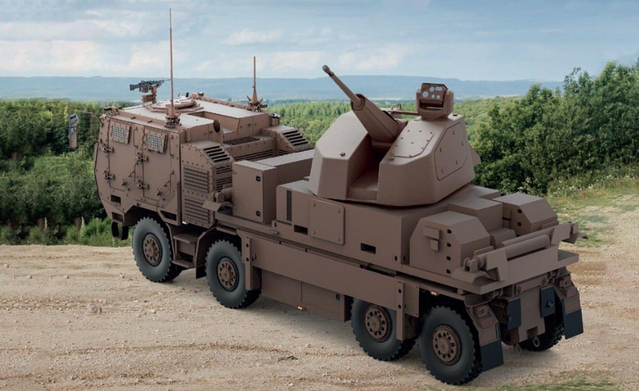 KNDS-France представила мобильную систему ПВО Rapidfire на базе Tatra 8x8 для защиты от беспилотников и барражирующих боеприпасов