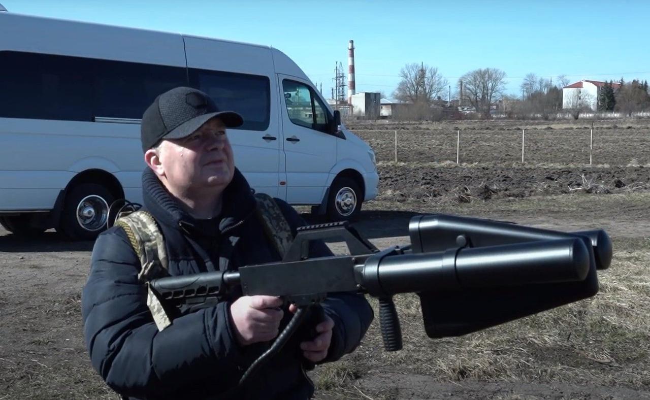 Украинская компания создала новые антидроновые ружья для ВСУ, комплекс поражает беспилотники в пределах 6 км