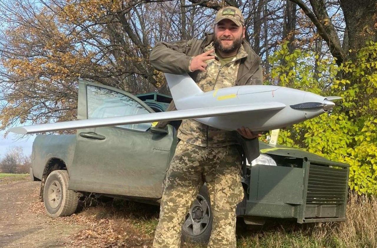 Украинские дроны компании ELF Systems, «невидимые» для РЭБ, эффективно уничтожают цели в тылу врага 