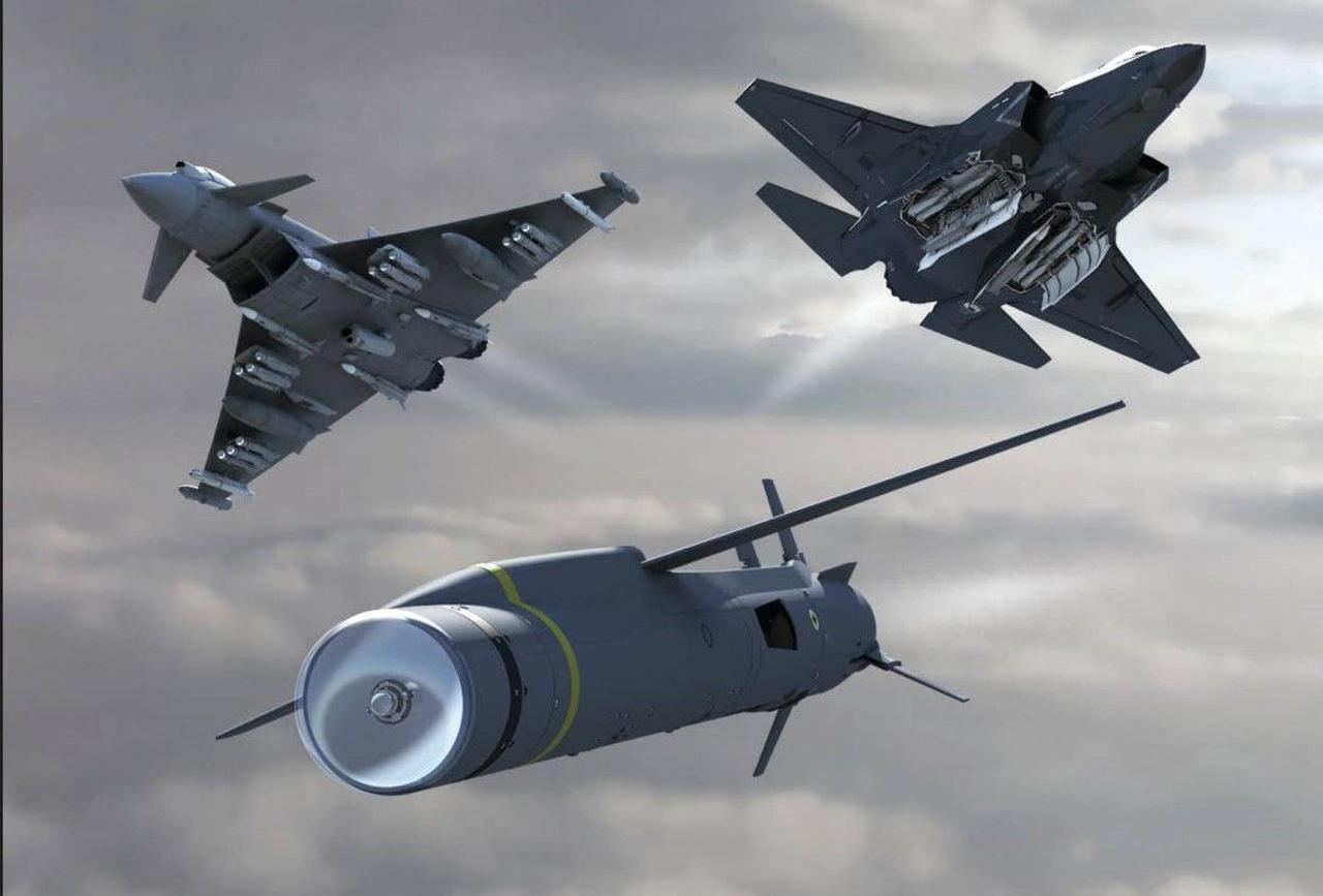 Рой умных крылатых мини-ракет SPEAR способен уничтожить ПВО противника