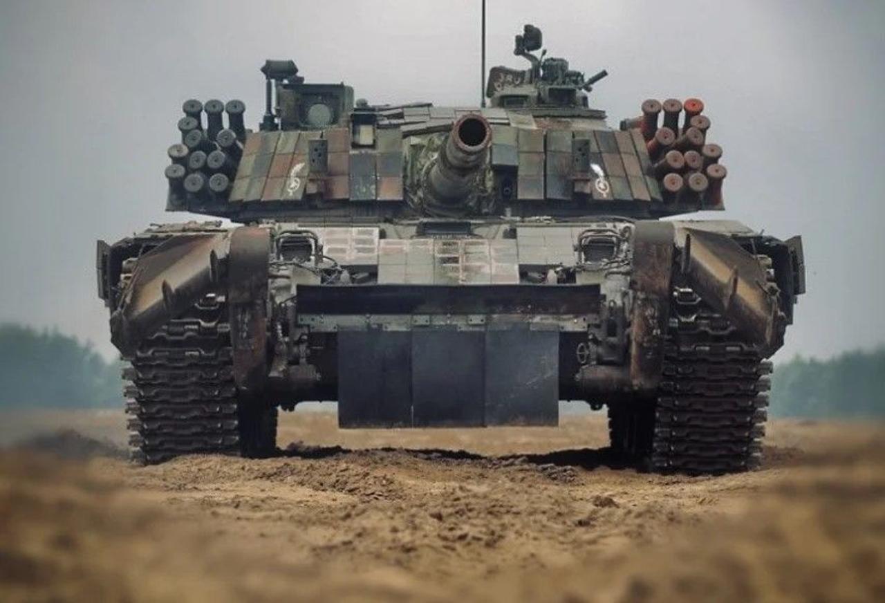 Польский танк PT-91 Twardy - активная броня ERAWA увеличивает живучесть танка до 70%