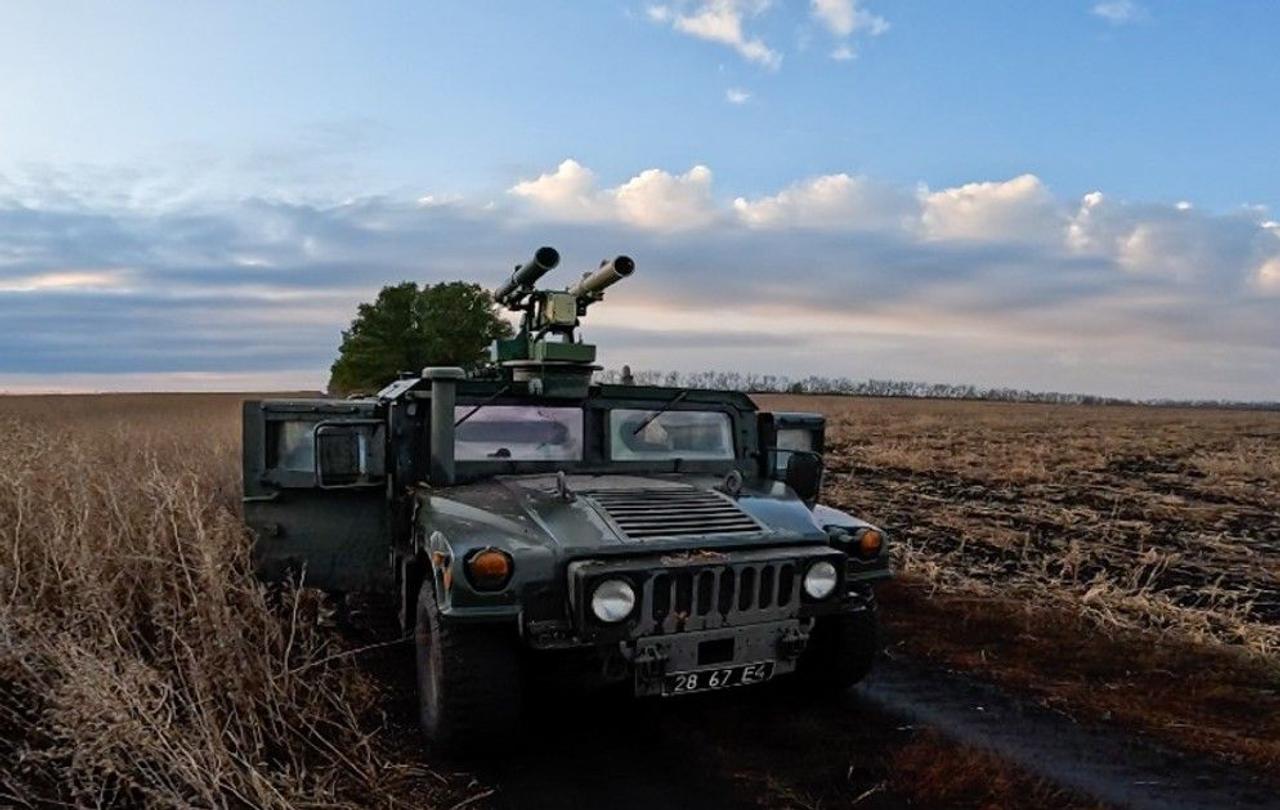 Украинские военные установили противотанковый ракетный комплекс «Амулет» на американский внедорожник HMMWV