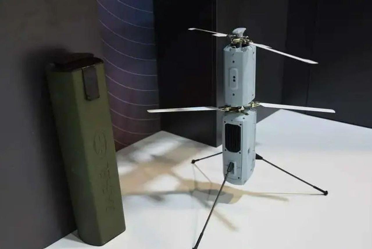 Миниатюрный барражирующий боеприпас Spike Firefly предназначен для поражения противника в сложных городских условиях