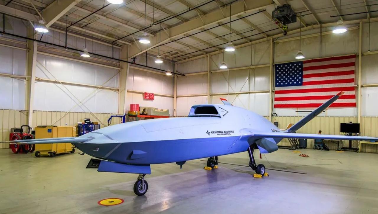 General Atomics показала новый «секретный» стелс-беспилотник XQ-67A предназначенный для ведения разведки и ударных операций