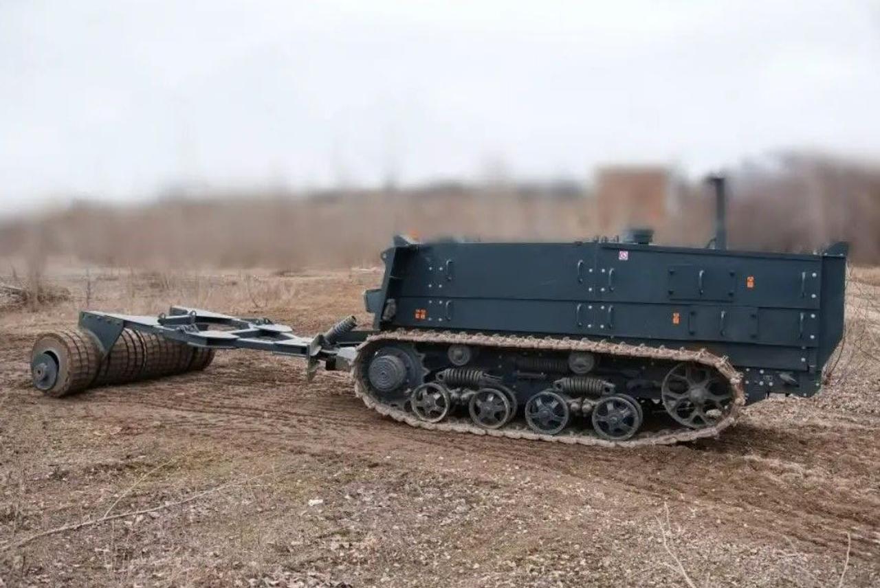 Харьковские инженеры создали автономную машину для разминирования территорий