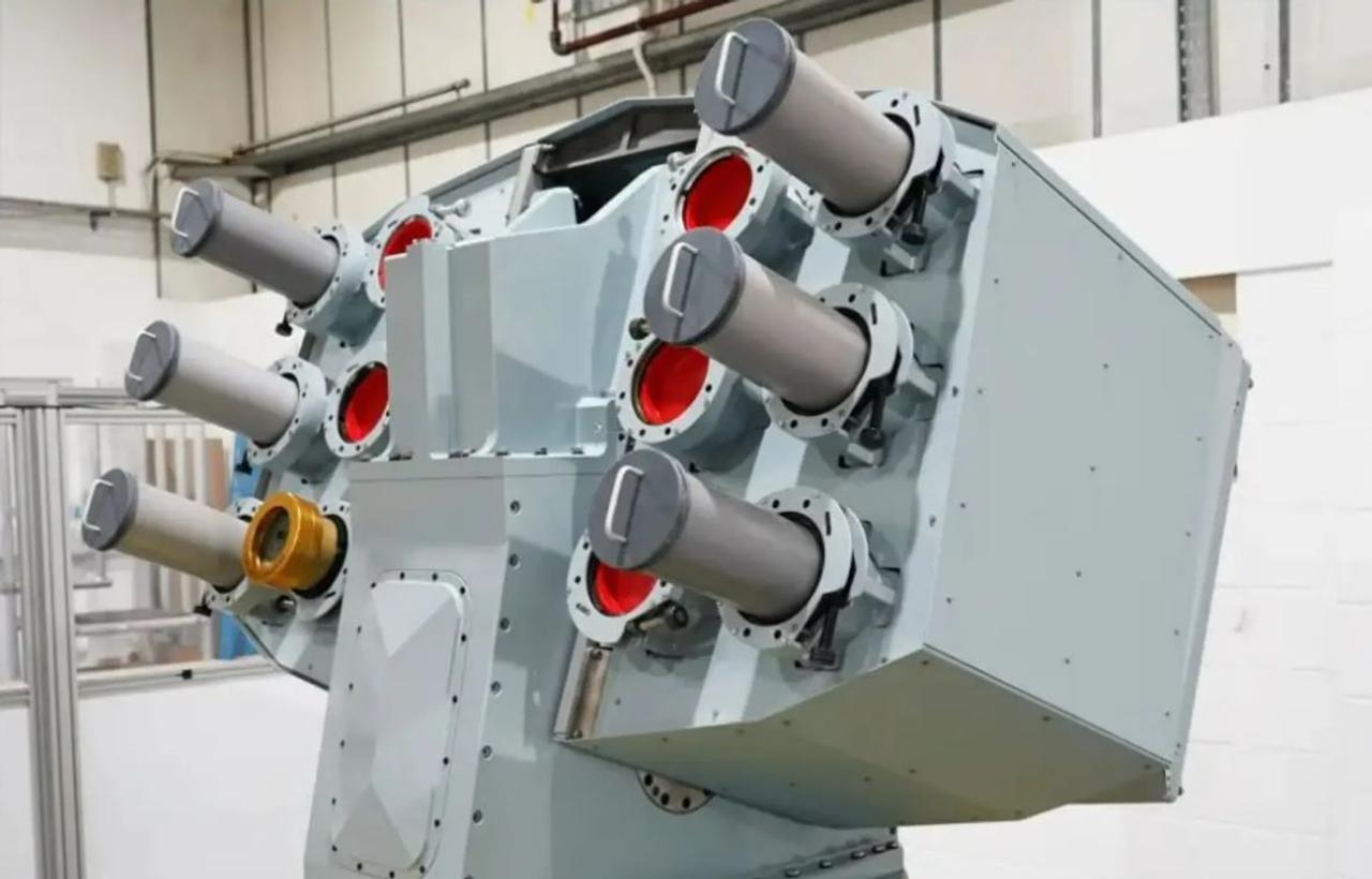Современные пусковые установки ложных целей Ancilia защитят военные корабли Британии от ракет и беспилотников