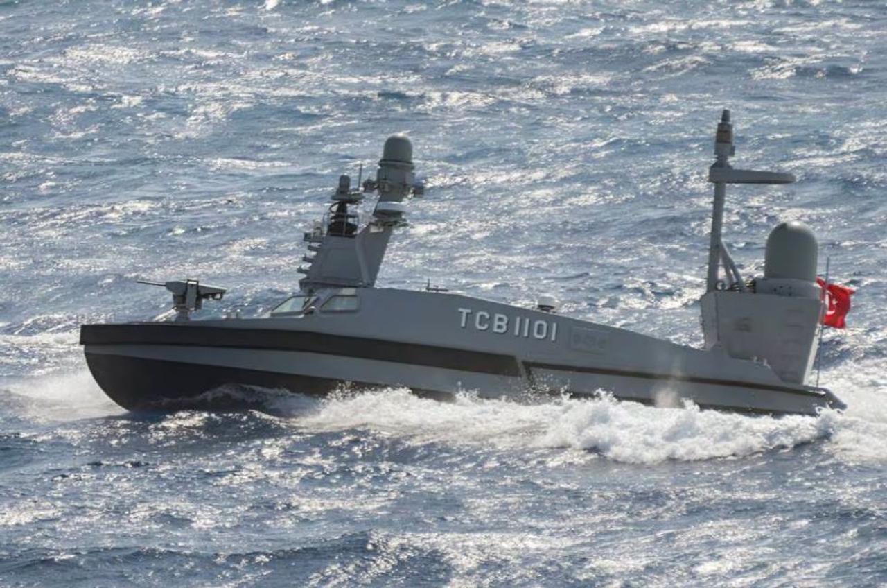 ВМС Турции во время учений продемонстрировали возможности своих морских дронов Albatros-S и TCB 1101