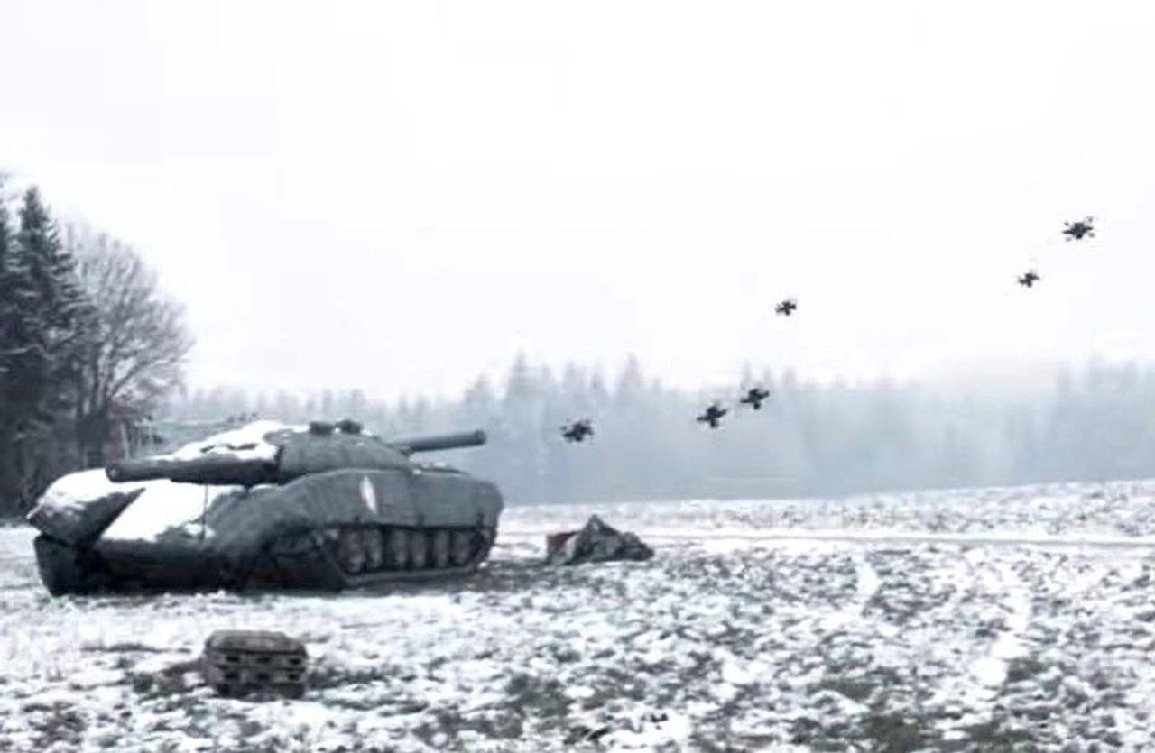 Система Nemyx превращает дроны разных производителей в единый ударный рой, управляемый ИИ