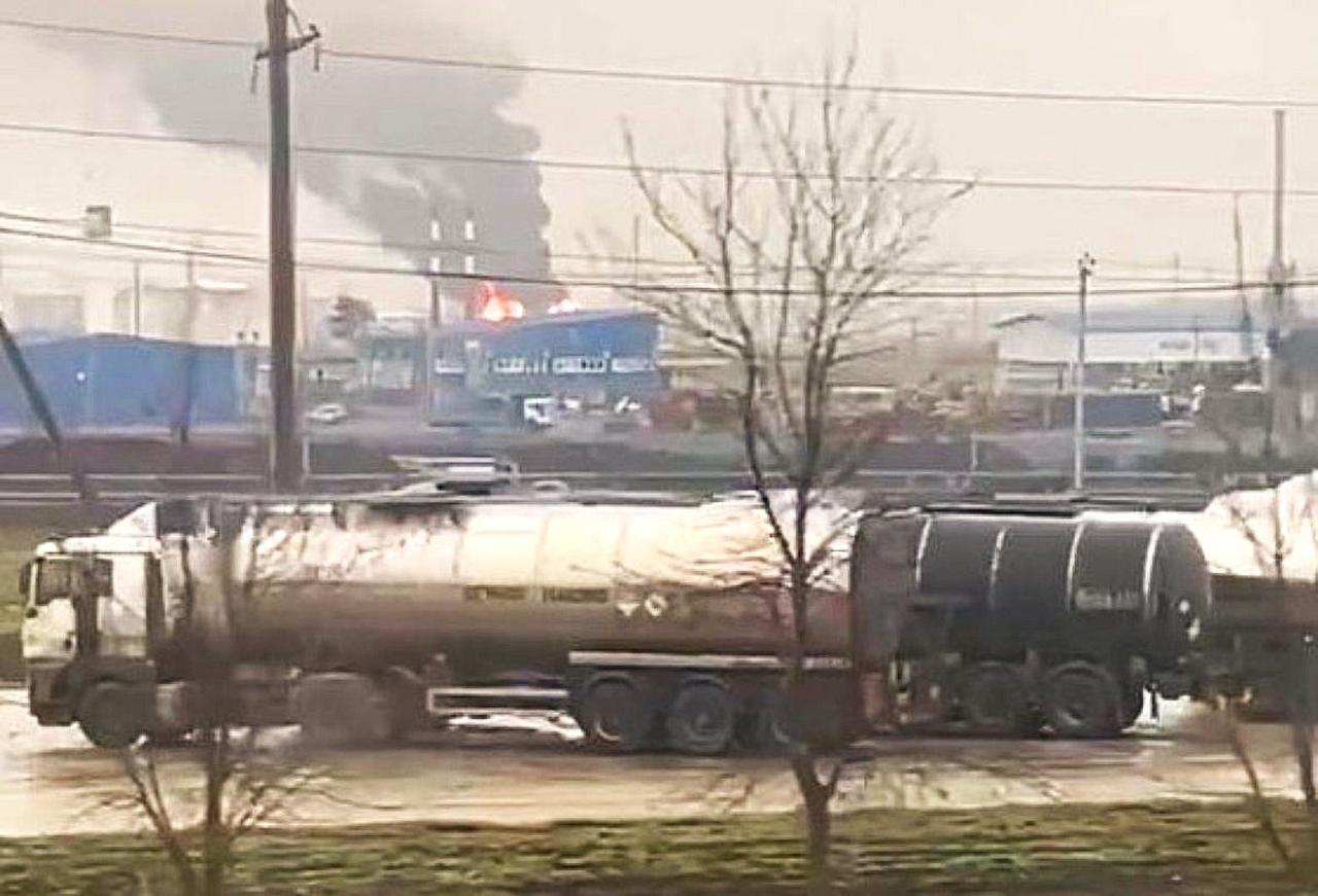 Украинские дроны атаковали Ильский НПЗ в Краснодарском крае: последствия удара и стратегическое значение объекта для РФ