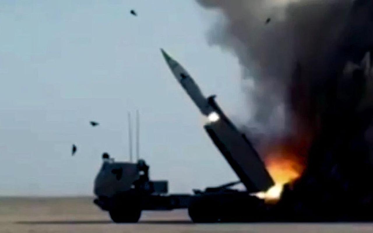США начали применять новые ракеты PrSM для HIMARS дальностью 500 км при ударах по Ирану