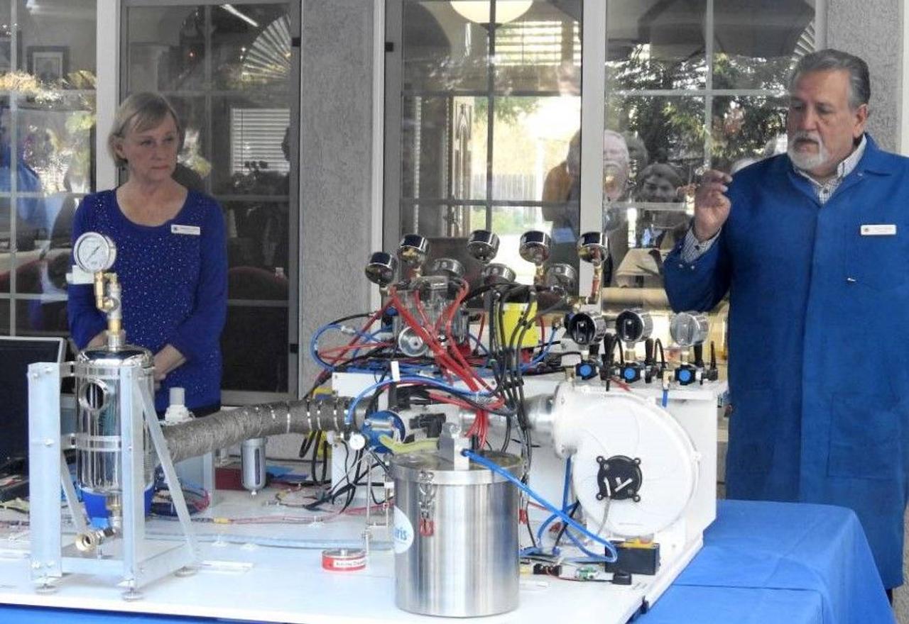 Уникальный генератор превращает пластиковые отходы в электричество
