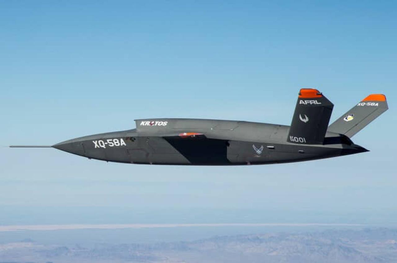 ВВС США успешно испытали малозаметный боевой беспилотник XQ-58 Valkyriee, максимальная дальность полета 5556 км