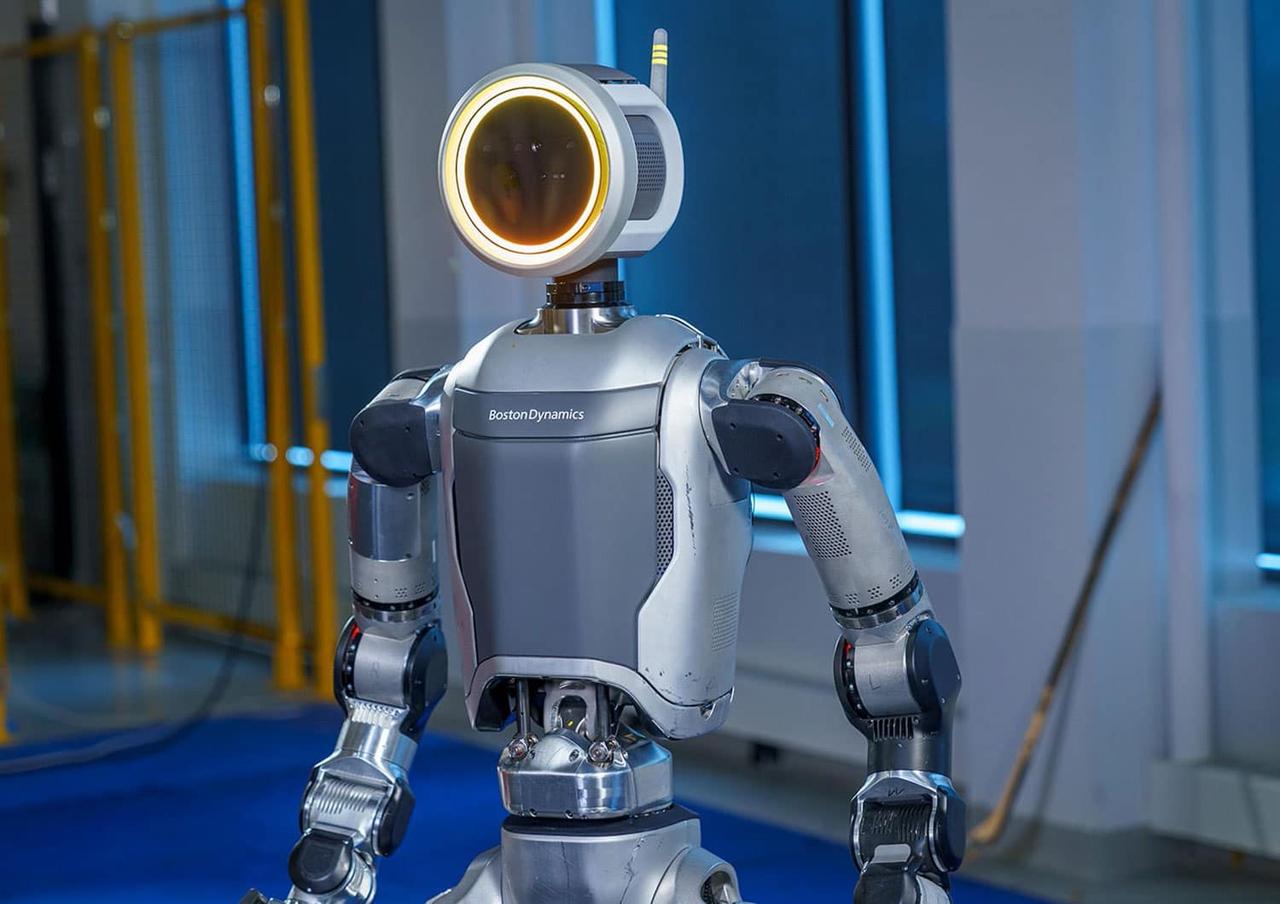 Boston Dynamics представила нового полностью электрического робота Atlas, предназначенного для работы на производствах