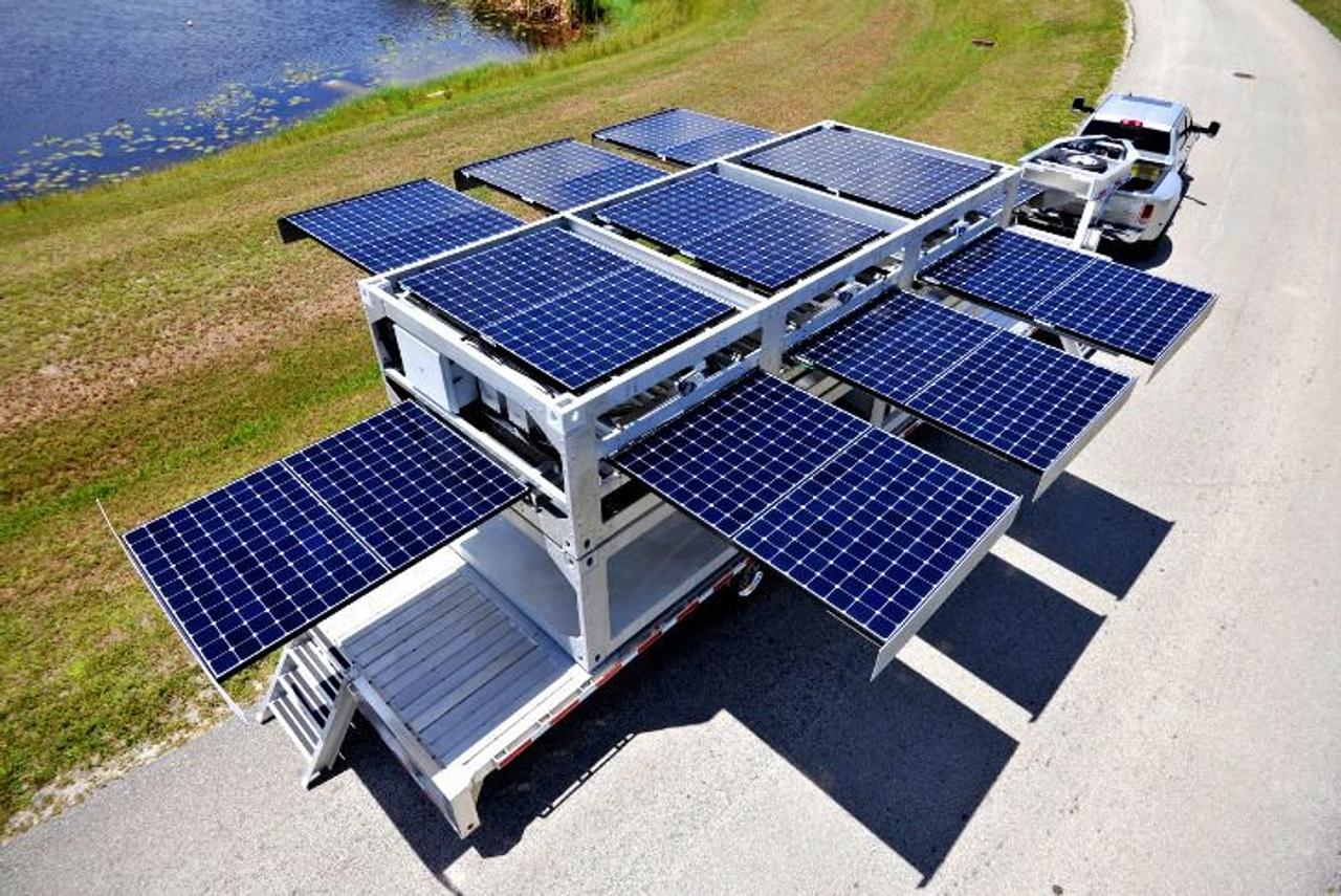 Стартап Ecos представил передвижную солнечную электростанцию Powercube