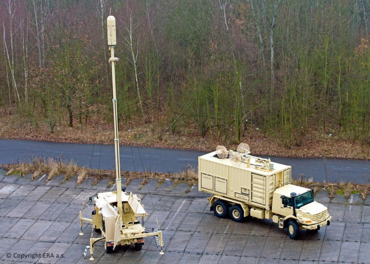Радиолокационная станция VERA-NG обнаруживает цели на расстоянии 400 км, может сопровождать до 200 целей