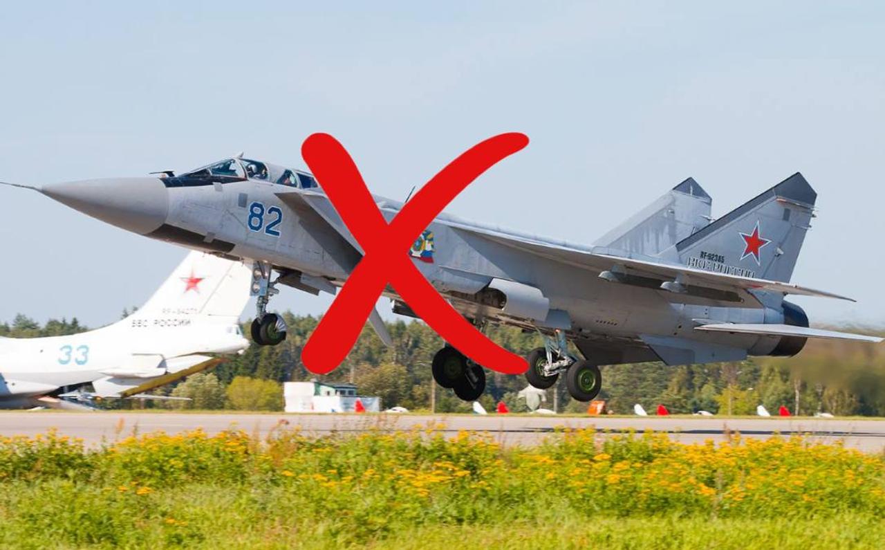 Украинские дроны уничтожили российский МиГ-31 и элементы ПВО в оккупированном Крыму: масштабный удар меняет баланс сил