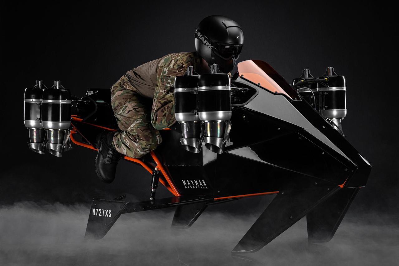 Mayman Aerospace представил готовый к полетам летающий мотоцикл Speeder