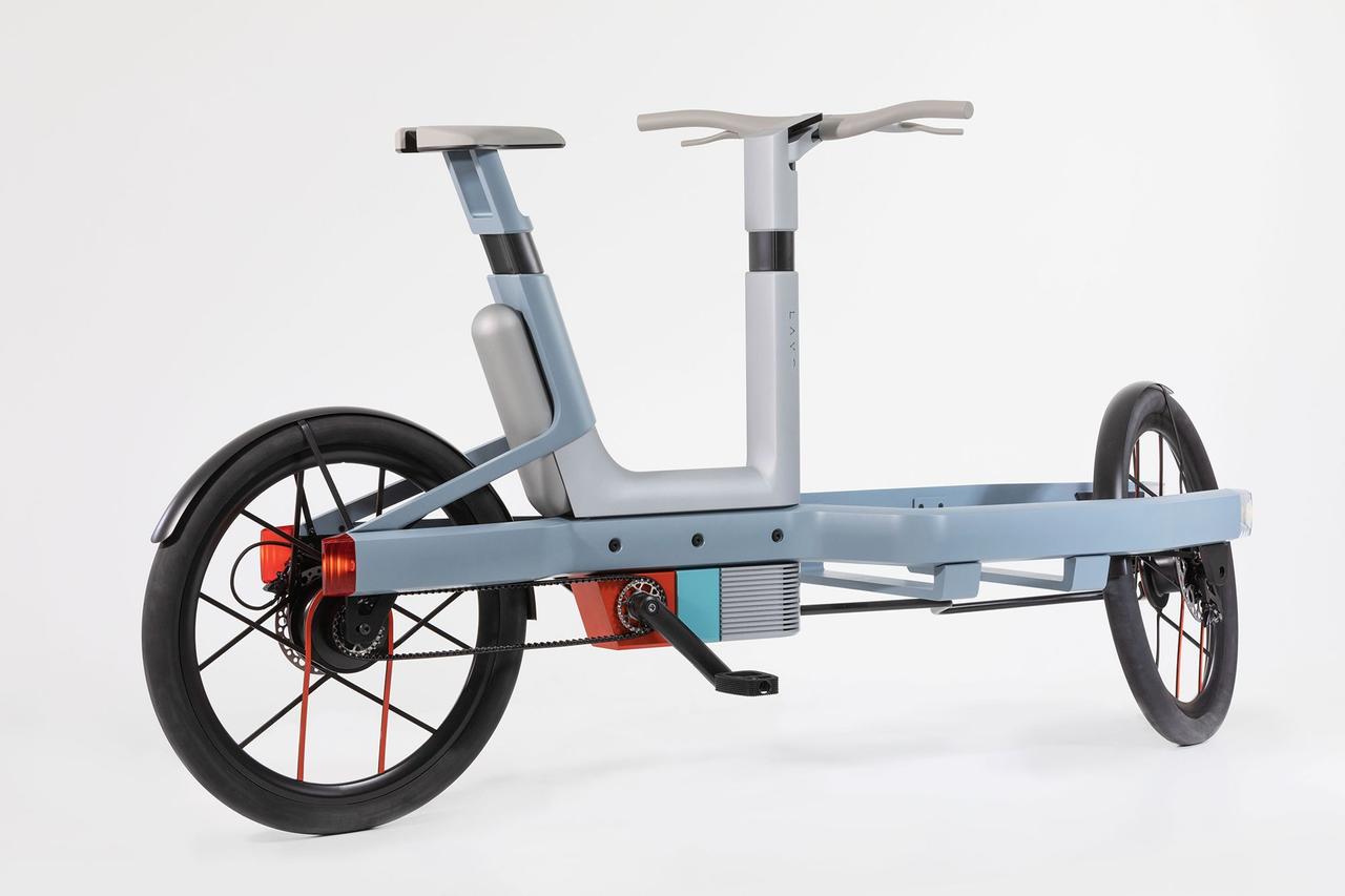 StudioMOM разработала велосипед LAVO работающий на водороде