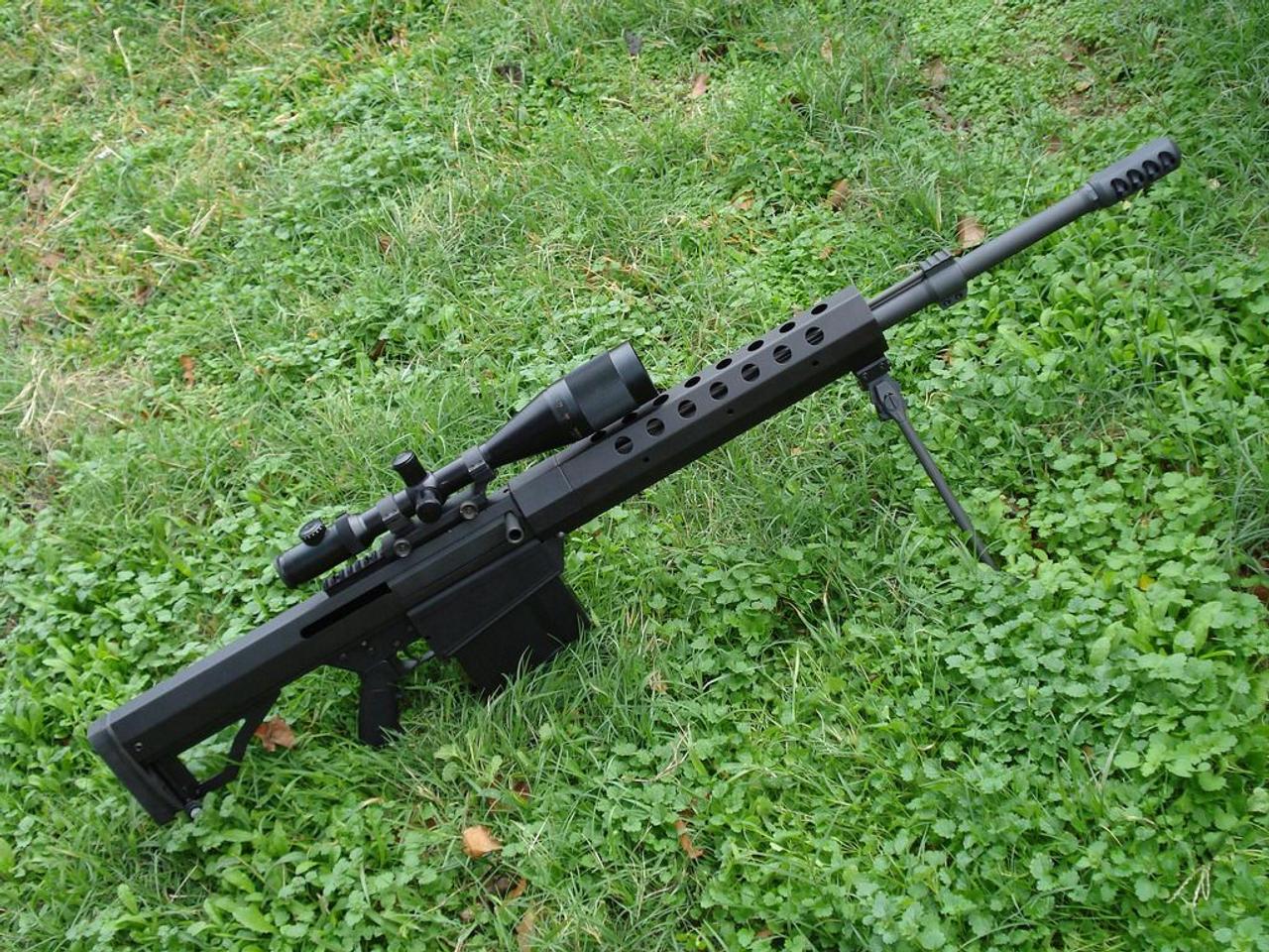 Снайперская крупнокалиберная винтовка Serbu BFG-50A используется для борьбы со снайперами противника и его специальной техникой