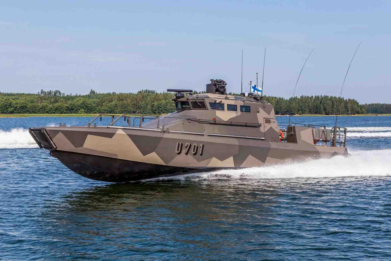 Десантный катер Watercat M18 - скоростное судно для выполнения боевых задач